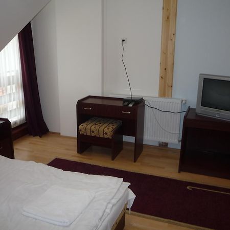 Aba Vezer Vendeghaz Hotel Abaujszanto ภายนอก รูปภาพ