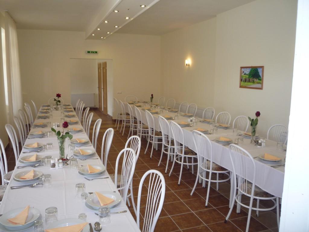 Aba Vezer Vendeghaz Hotel Abaujszanto ภายนอก รูปภาพ